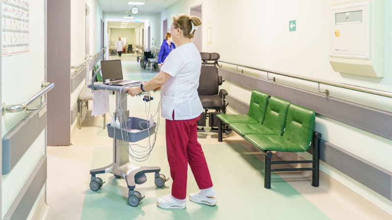 Вебинар «Новый вид приемного отделения на примере центра экстренной медицинской помощи ГКБ № 1 им. Н.И. Пирогова. Установка на современные тренды: пациентоцентричность, цифровизация, экономия времени пациента и сотрудника»