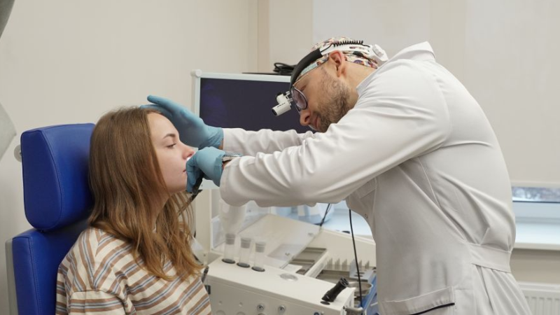 Школа оториноларинголога «Патогенетические и клинические особенности аллергического поражения носа и околоносовых пазух в преддверии сезона поллинации. Гнойно-воспалительные осложнения. Клинические рекомендации по ведению пациентов с различными формами ринита»